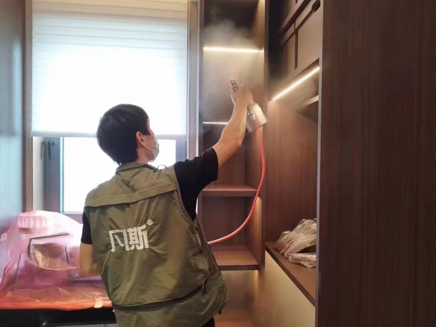 空氣清新劑能去除室內(nèi)的臭味嗎？廁所臭味該如何處理